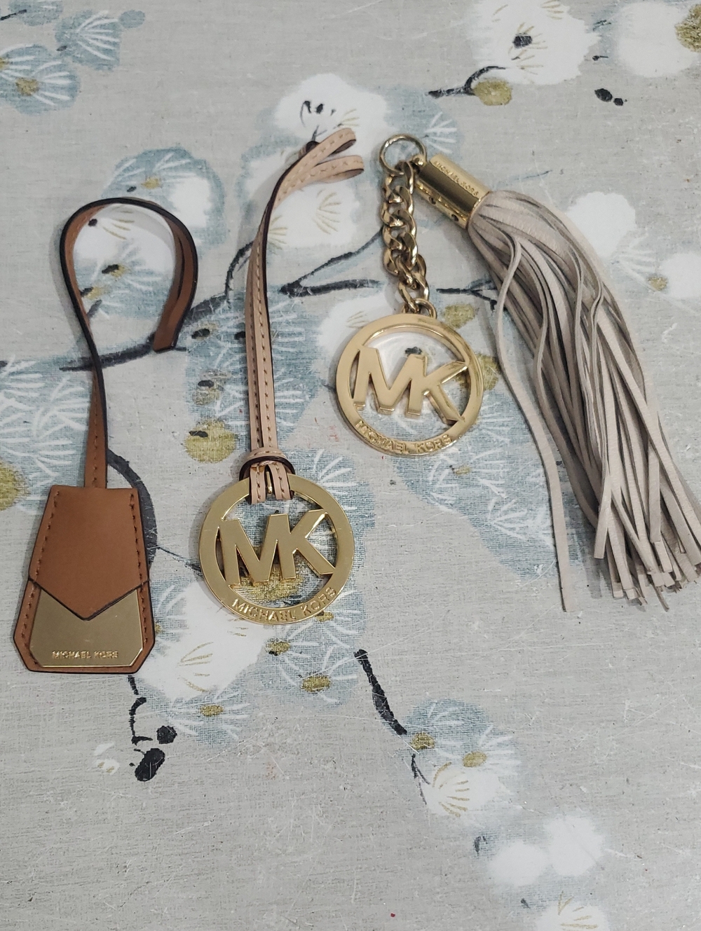 Michael Kors Hangtags Bundle
